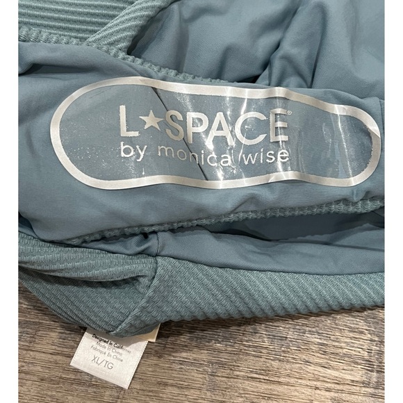 L*SPACE Kyslee Twisted Cutout One-Piece Swimsuit Size XL - Picture 7 of 7